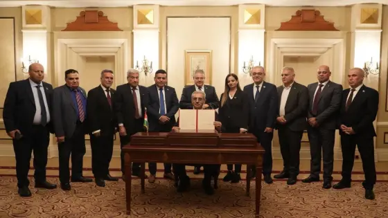 لجنة إدارة محلية وليس لجنة وطنية